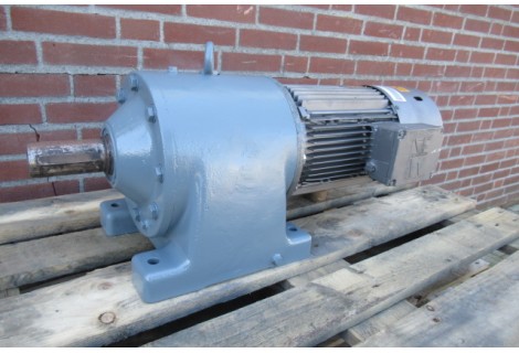 64 RPM 5,5 KW Asmaat 50 mm Brake. Used.